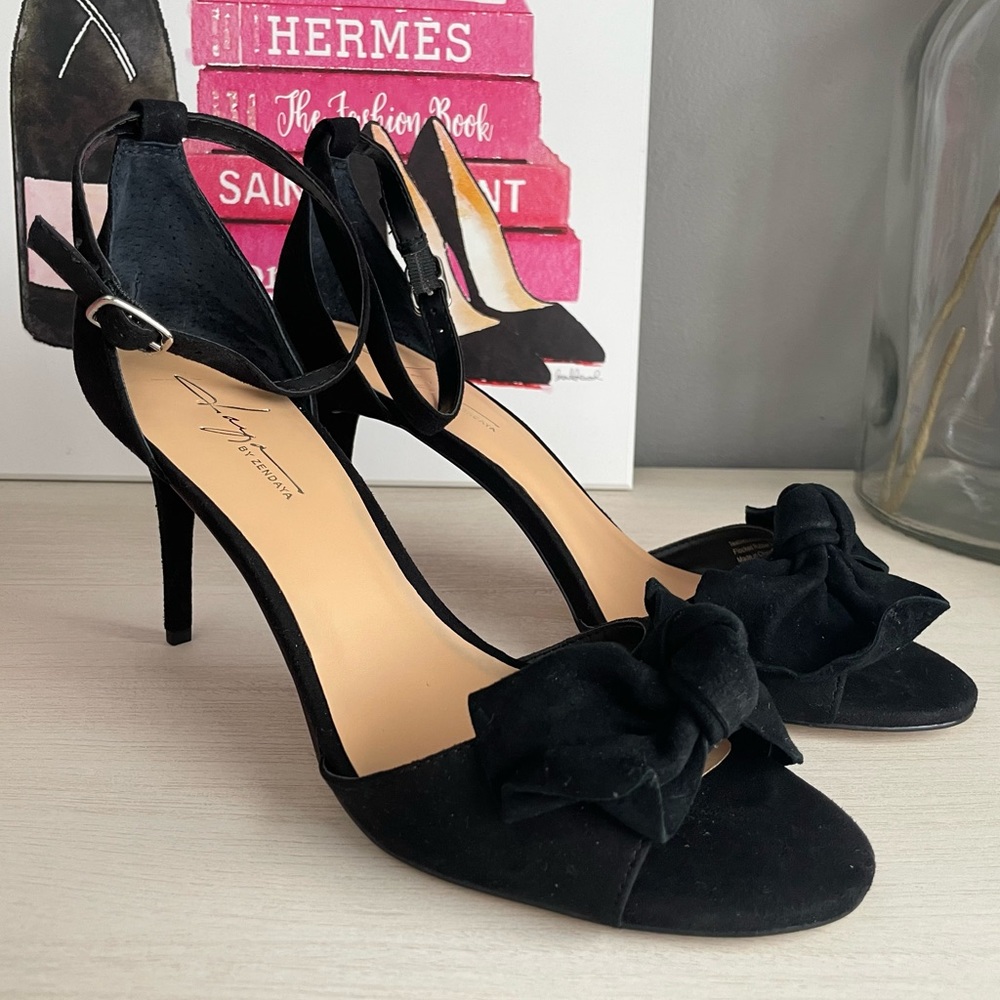 Daya by zendaya black heels open toe heeled sandals